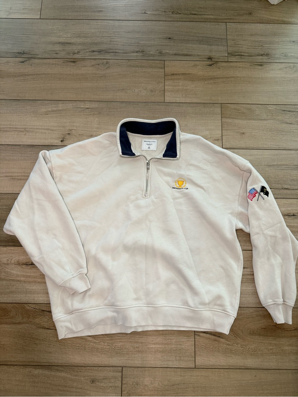 Abercrombie Reserve Presidents Cup Golf Quarter Zip Pullover XL